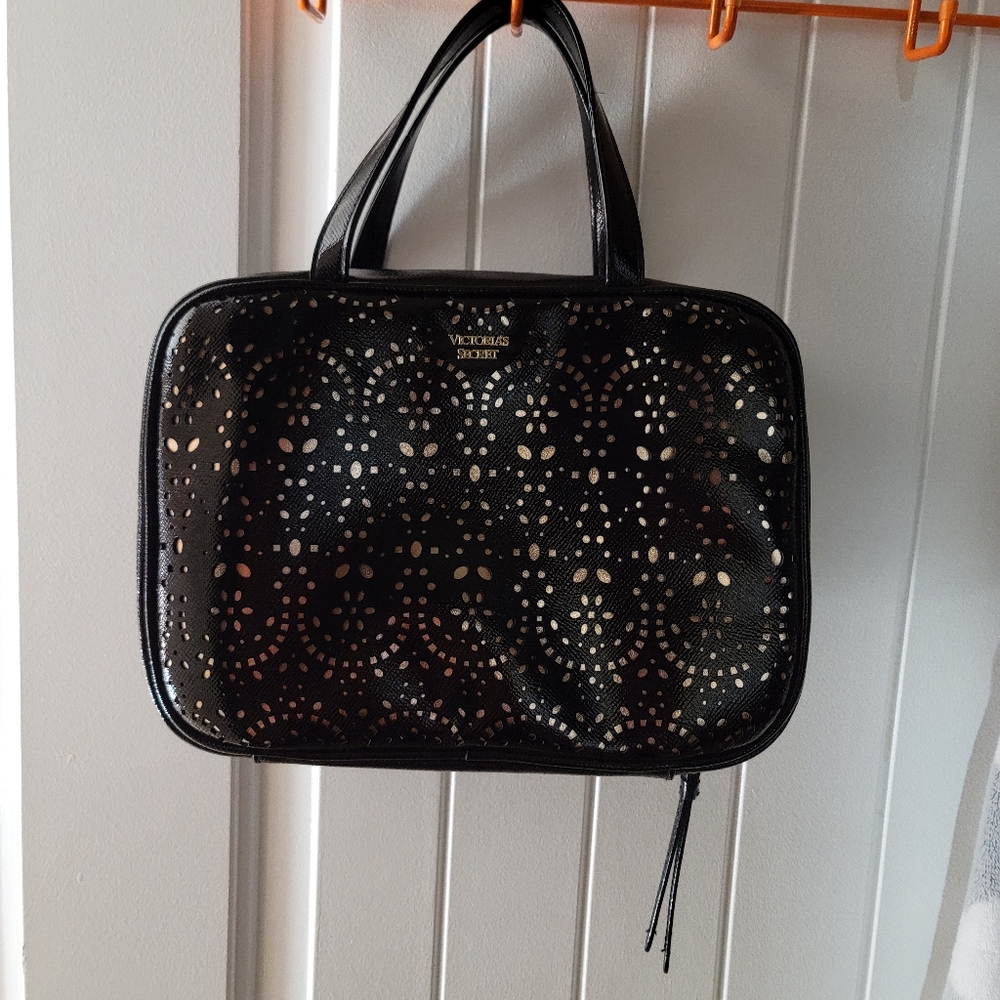 Travel bag